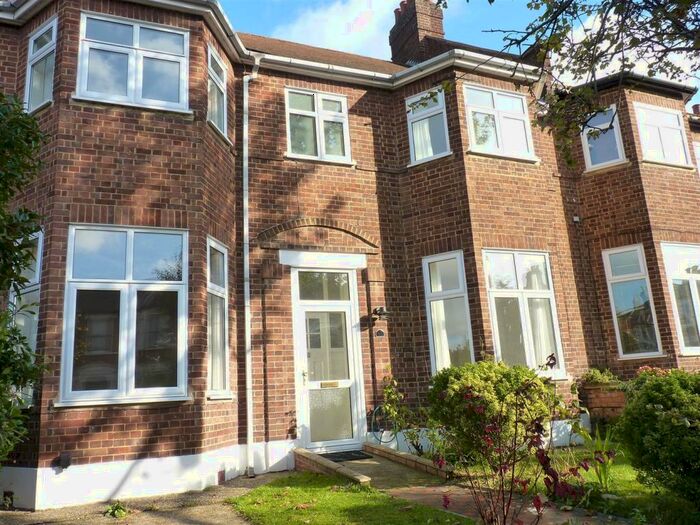 1 Bedroom Terraced House To Rent In Wellmeadow Road, SE13