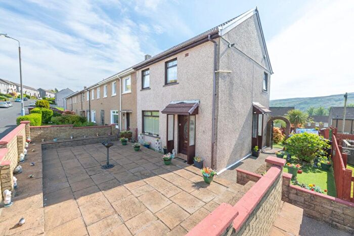 2 Bedroom End Of Terrace House For Sale In Davaar Road, Greenock, PA16