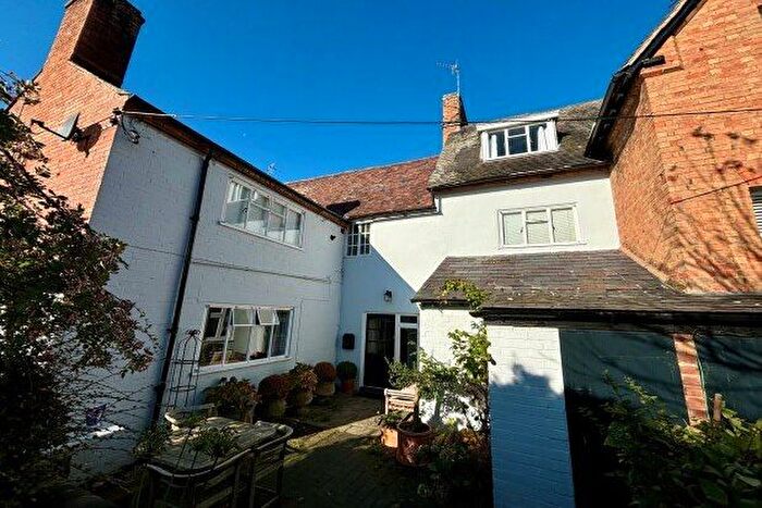 3 Bedroom Flat To Rent In Atherstone On Stour, Stratford-Upon-Avon, CV37