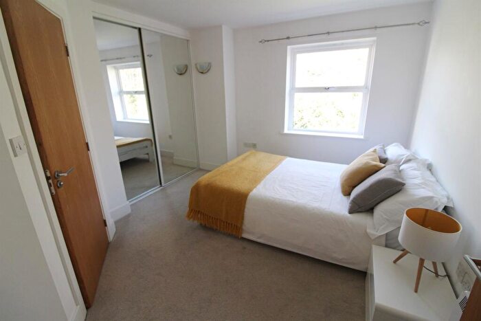 2 Bedroom Apartment To Rent In Dean House, Erleigh Road, Reading, RG1