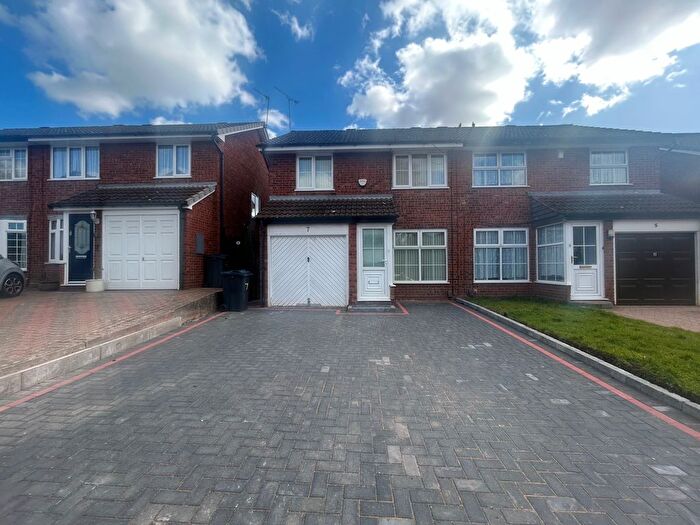 3 Bedroom Property To Rent In Marshmont Way, Erdington, Birmingham, B23