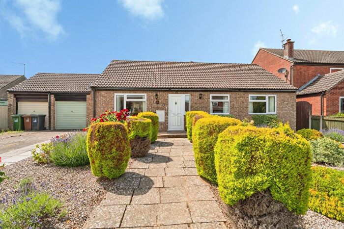 3 Bedroom Detached Bungalow For Sale In Sheldrake Close, Fakenham, NR21