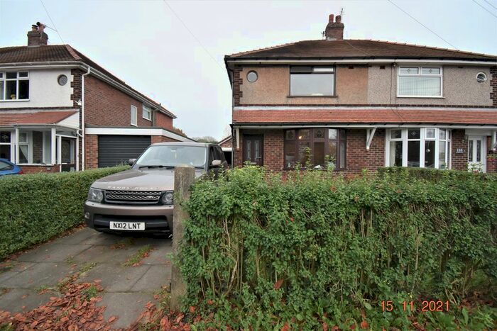 3 Bedroom Semi-Detached House To Rent In Rawlinson Lane, Heath Charnock, Chorley PR7