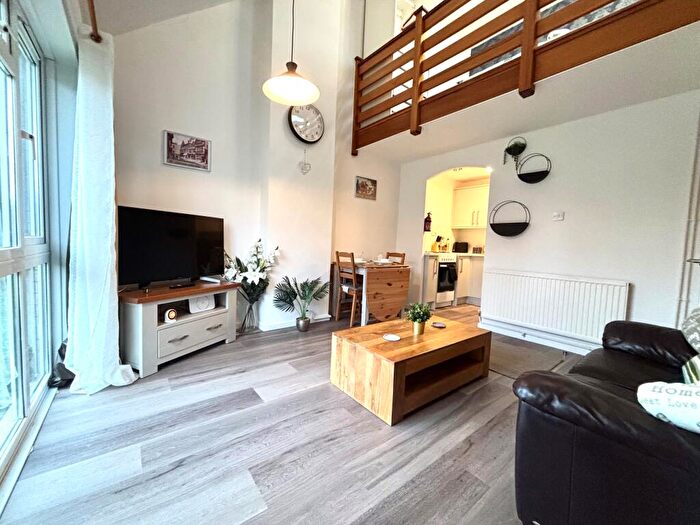 1 Bedroom House To Rent In Joseph Way, Stratford-upon-Avon, CV37