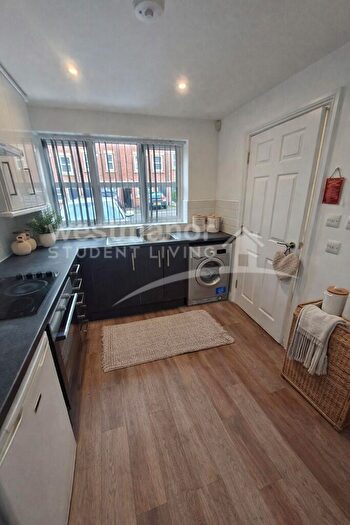 4 Bedroom Terraced House To Rent In Blue Fox Close, Leicester, Leicestershire, LE3