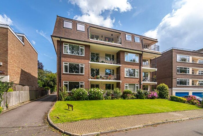 2 Bedroom Flat To Rent In Kelsey Park Avenue, Claire Court, BR3