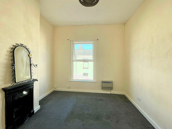 3 Bedroom Terraced House For Sale In Calverley Street, Preston, PR1