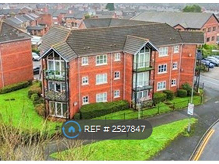 2 Bedroom Flat To Rent In Chatteris Court, St. Helens, WA10