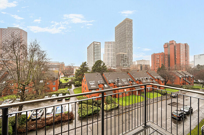 2 Bedroom Apartment To Rent In William Street, Birmingham, B15