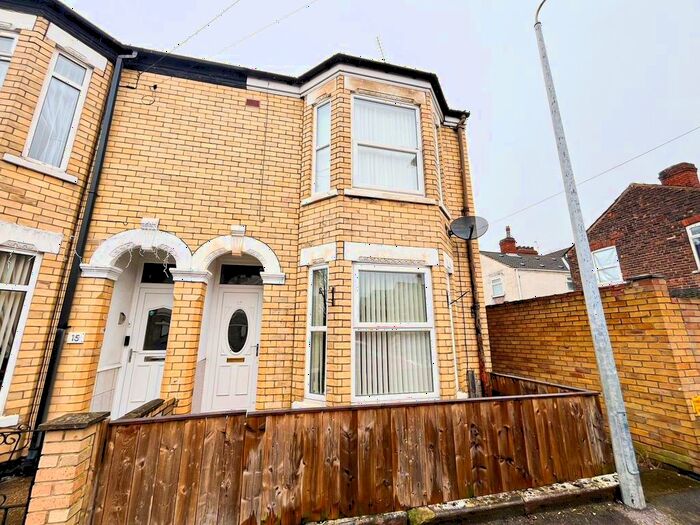 3 Bedroom Terraced House To Rent In Chaucer Street, Hull, HU8
