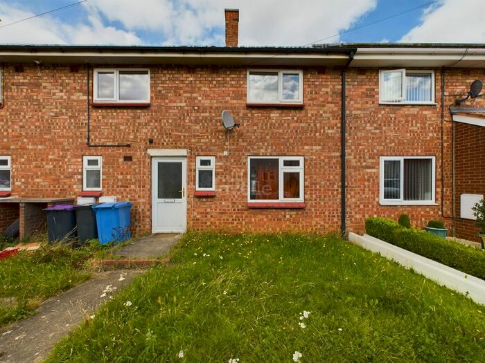 3 Bedroom Terraced House To Rent In Anderson Road, Hemswell Cliff, DN21