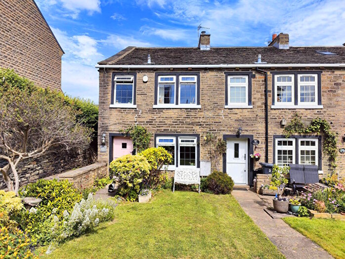 2 Bedroom Cottage For Sale In Jerusalem Square, School Lane, Southowram, HX3