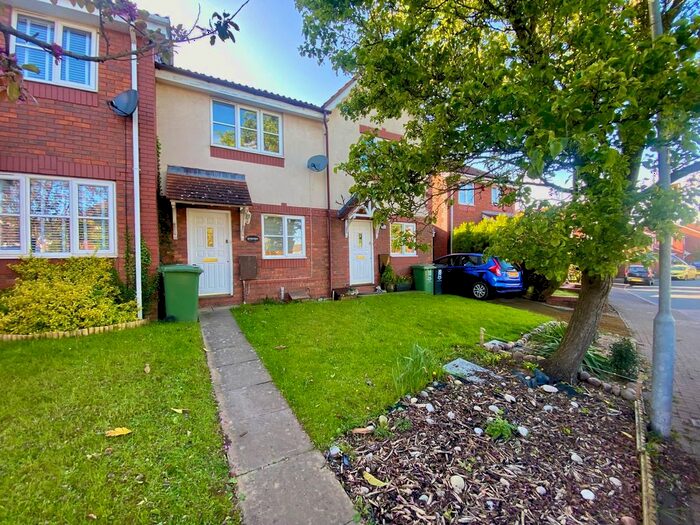 2 Bedroom Property To Rent In Cartwright Avenue, Worcester, WR4