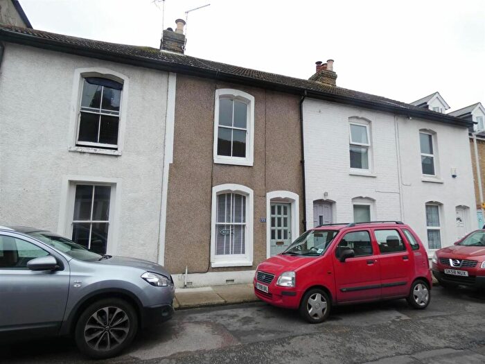 2 Bedroom Terraced House To Rent In Essex Street, Whitstable, CT5