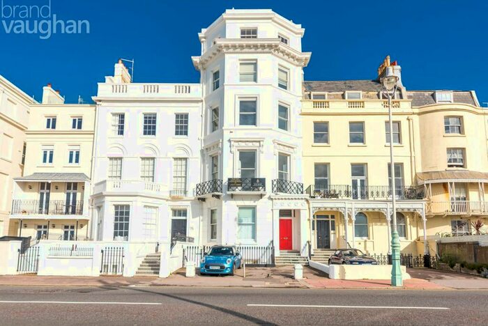 1 Bedroom Flat To Rent In Marine Parade, Brighton, East Sussex, BN2