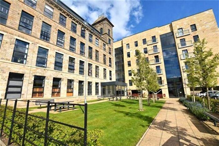 2 Bedroom Apartment To Rent In Horsforth Mill, Low Lane, Leeds, LS18