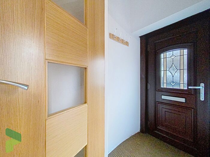 2 Bedroom Cottage For Sale In Bog Height Road, Darwen, BB3