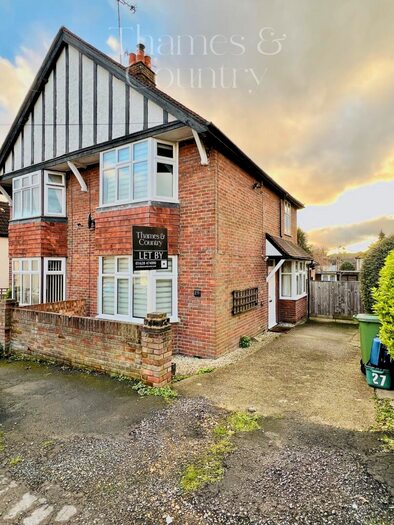 3 Bedroom Semi-Detached House To Rent In Cromwell Road, High Wycombe, Buckinghamshire, HP13