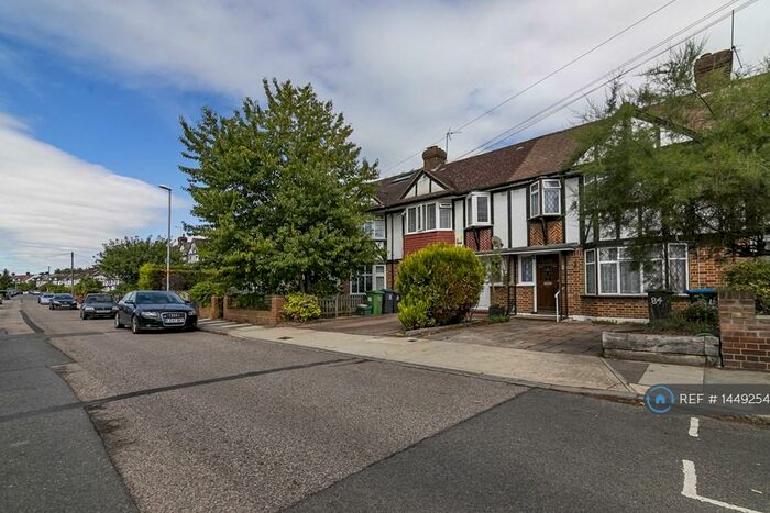 3 Bedroom Terraced House To Rent In Cardinal Avenue, Kingston Upon Thames, KT2