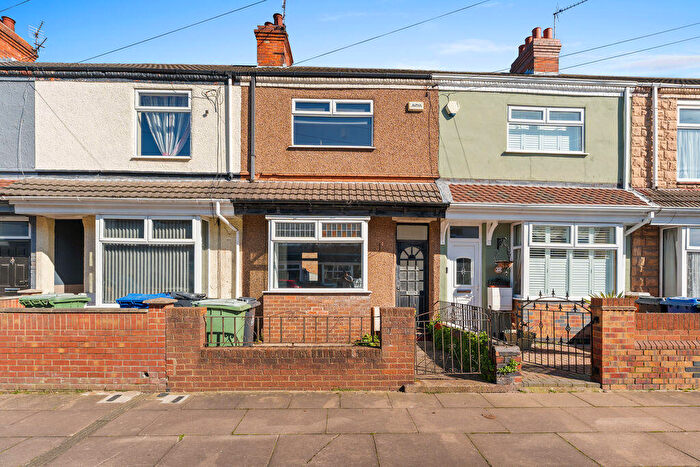 3 Bedroom Terraced House For Sale In Weelsby Street, Grimsby, DN32