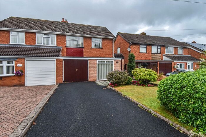 3 Bedroom Semi-Detached House For Sale In Millfield Road, Bromsgrove, Worcestershire, B61