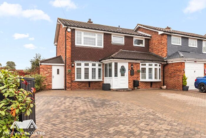 3 Bedroom Semi-Detached House For Sale In Temple Mead, Roydon, Harlow, CM19