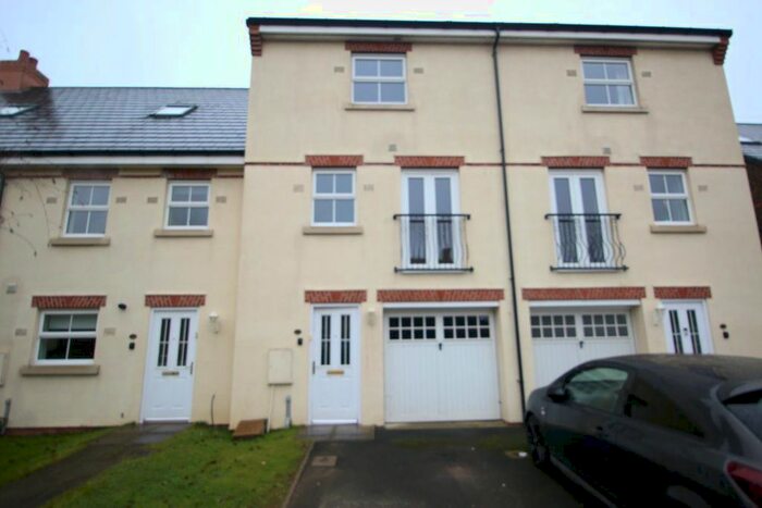 4 Bedroom Property To Rent In Nursery Lane, Darlington, DL2