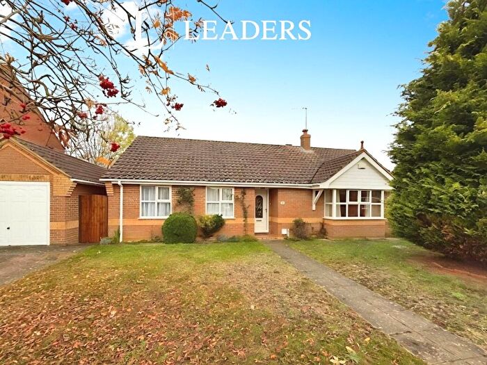 3 Bedroom Bungalow To Rent In Shire Avenue, Spalding, PE11