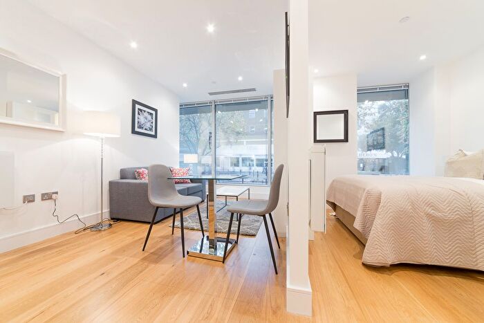 Studio To Rent In Staines Road, Hounslow, TW3