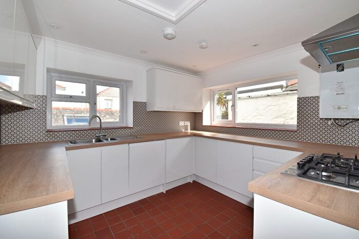 6 Bedroom End Of Terrace House To Rent In Budock Terrace, Falmouth, TR11