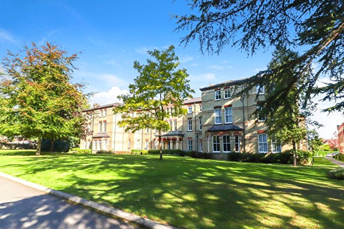 2 Bedroom Flat For Sale In Mallard Road, Leavesden Court Mallard Road, WD5