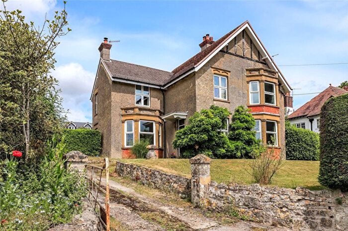 4 Bedroom Country House For Sale In Park Road, Tisbury, Salisbury, Wiltshire, SP3