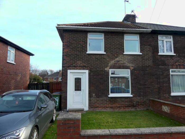 2 Bedroom Semi-Detached House For Sale In Westfield Way, Dormanstown, TS10