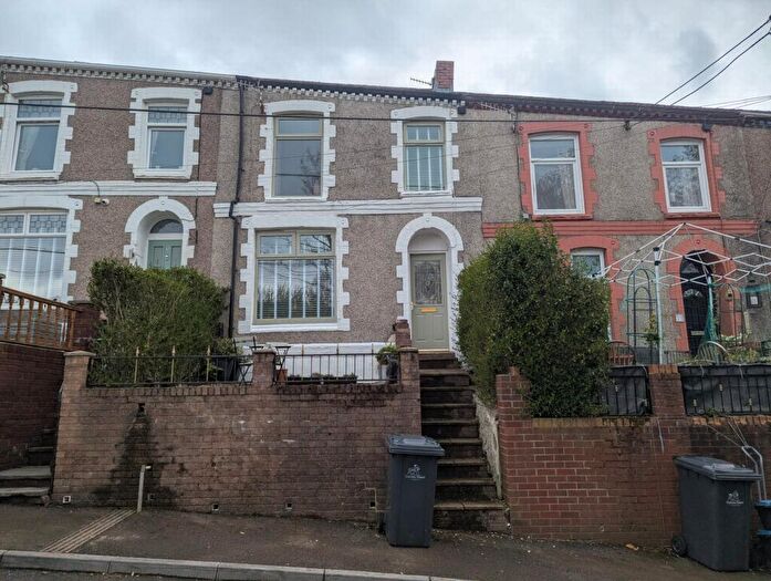 3 Bedroom House For Sale In Hillside Terrace, Waunlwyd, NP23