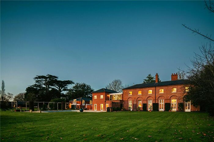 6 Bedroom Detached House For Sale In Felix Hall, Kelvedon, Essex, CO5