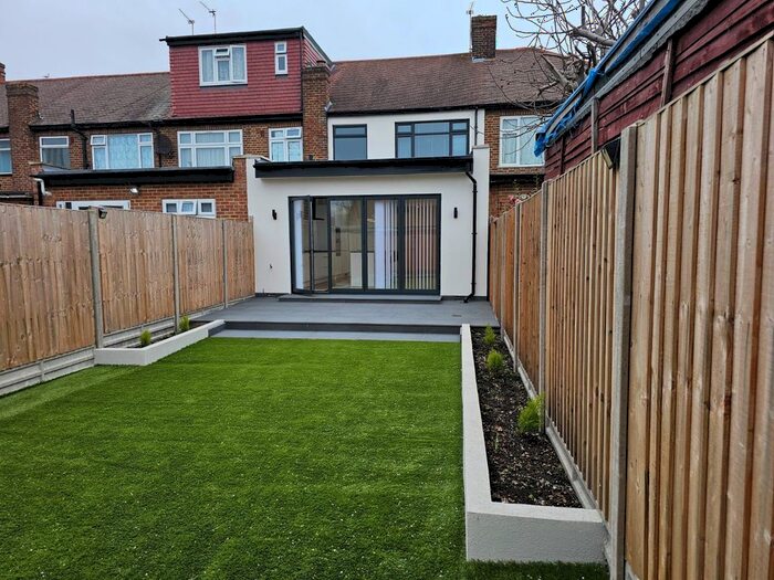 3 Bedroom Terraced House To Rent In Claremont Street, London, N18