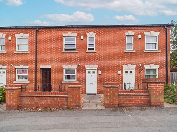 2 Bedroom Semi Detached House For Sale In Onderby Mews, Oadby, LE2