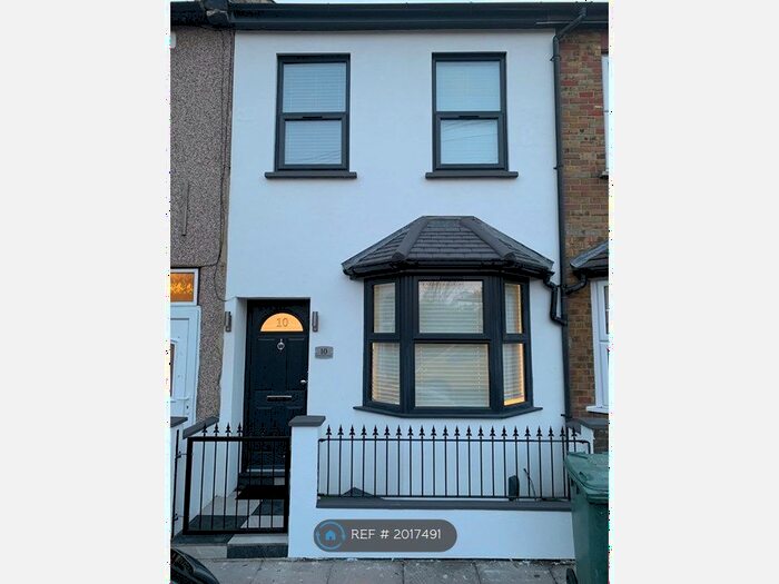 3 Bedroom Terraced House To Rent In Faringford Road, London, E15