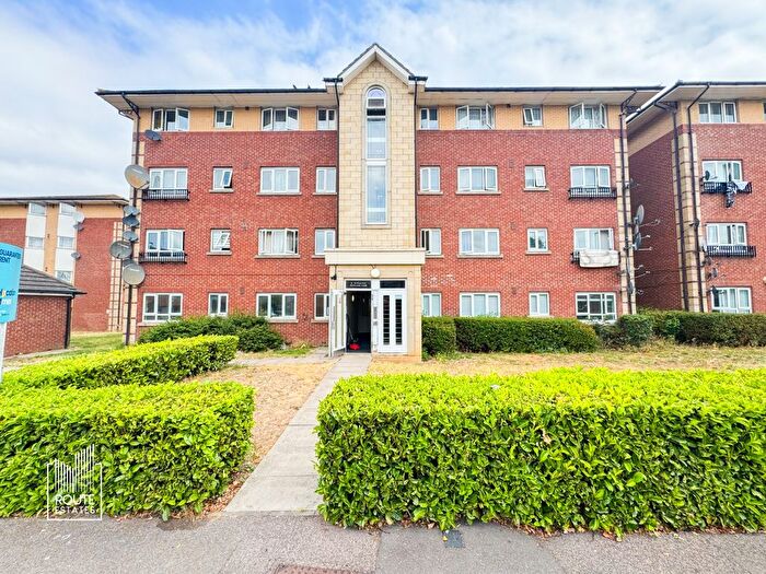 2 Bedroom Flat To Rent In Pentland Close, London, N9