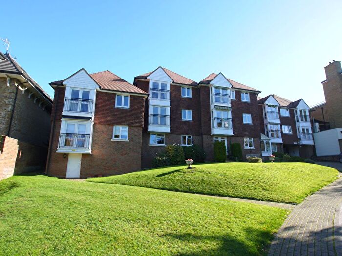 2 Bedroom Property For Sale In Dartford Road, Sevenoaks, TN13