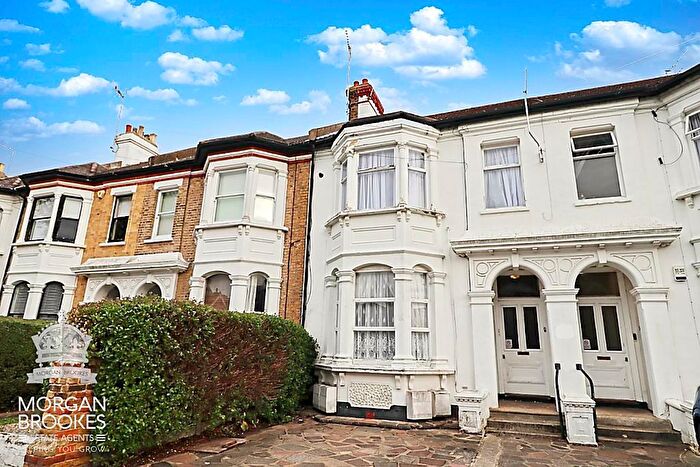 1 Bedroom Flat To Rent In Park Road, Westcliff-On-Sea, SS0