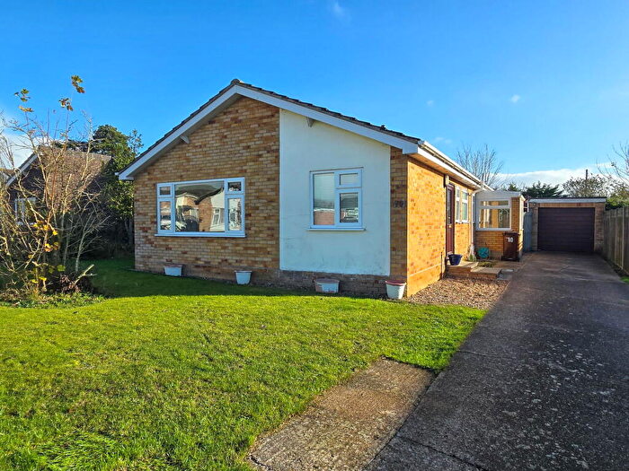 3 Bedroom Detached Bungalow For Sale In Fairfield Drive, Attleborough, NR17
