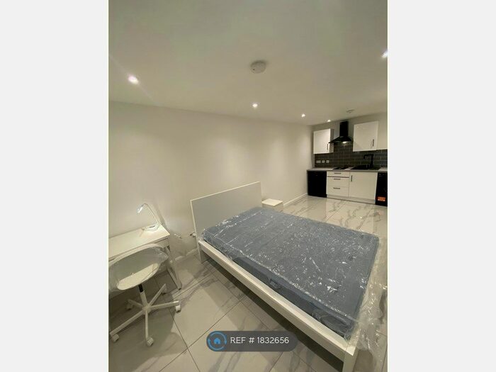 Studio To Rent In Dragonfly Lane, Cringleford, Norwich, NR4