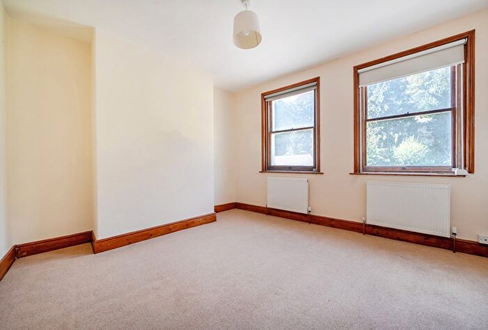 3 Bedroom Maisonette For Sale In London Street, Bath, Somerset, BA1