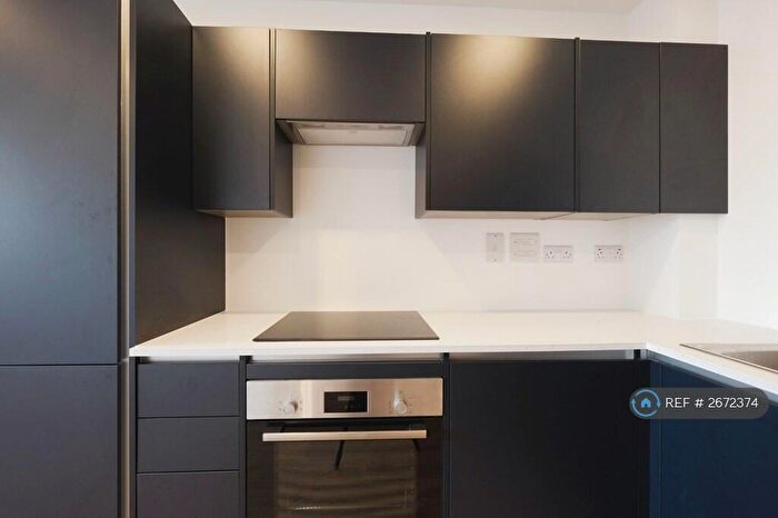 1 Bedroom Flat To Rent In Davigdor Road, Hove, BN3