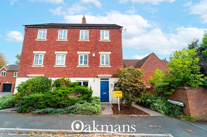 4 Bedroom Semi Detached House For Sale In Warmstry Road, Bromsgrove, Worcestershire, B60