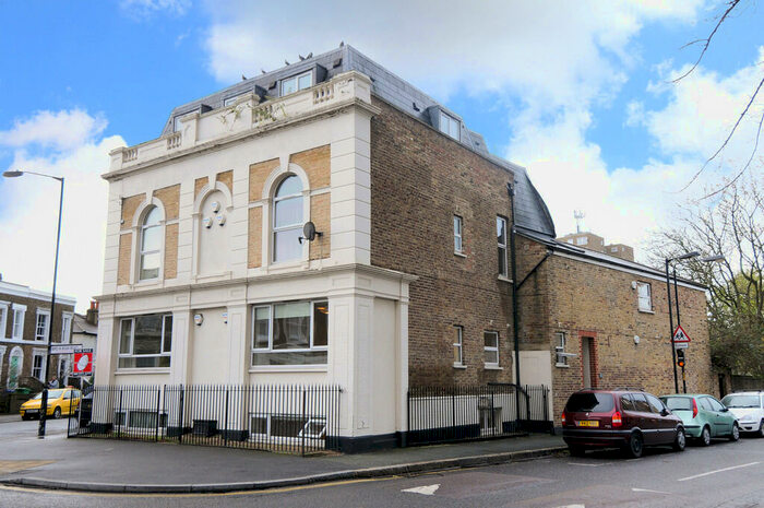 2 Bedroom Apartment To Rent In Bird In Bush Road, Peckham, SE15