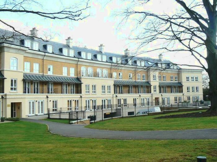 1 Bedroom Apartment To Rent In Woking, GU22