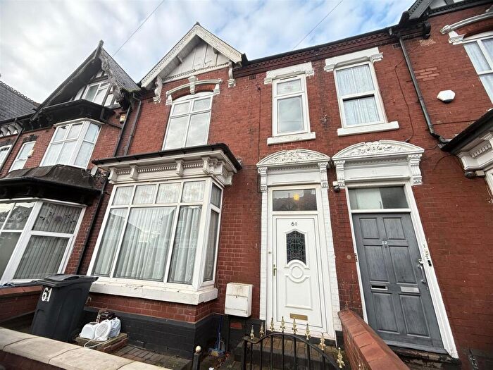 4 Bedroom Terraced House To Rent In Lodge Road, West Bromwich, B70