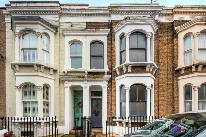 4 Bedroom House To Rent In Eric Street, Bow, London, E3